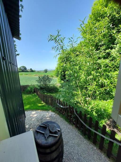 The Humble Hut Apartment Wooler Luaran gambar